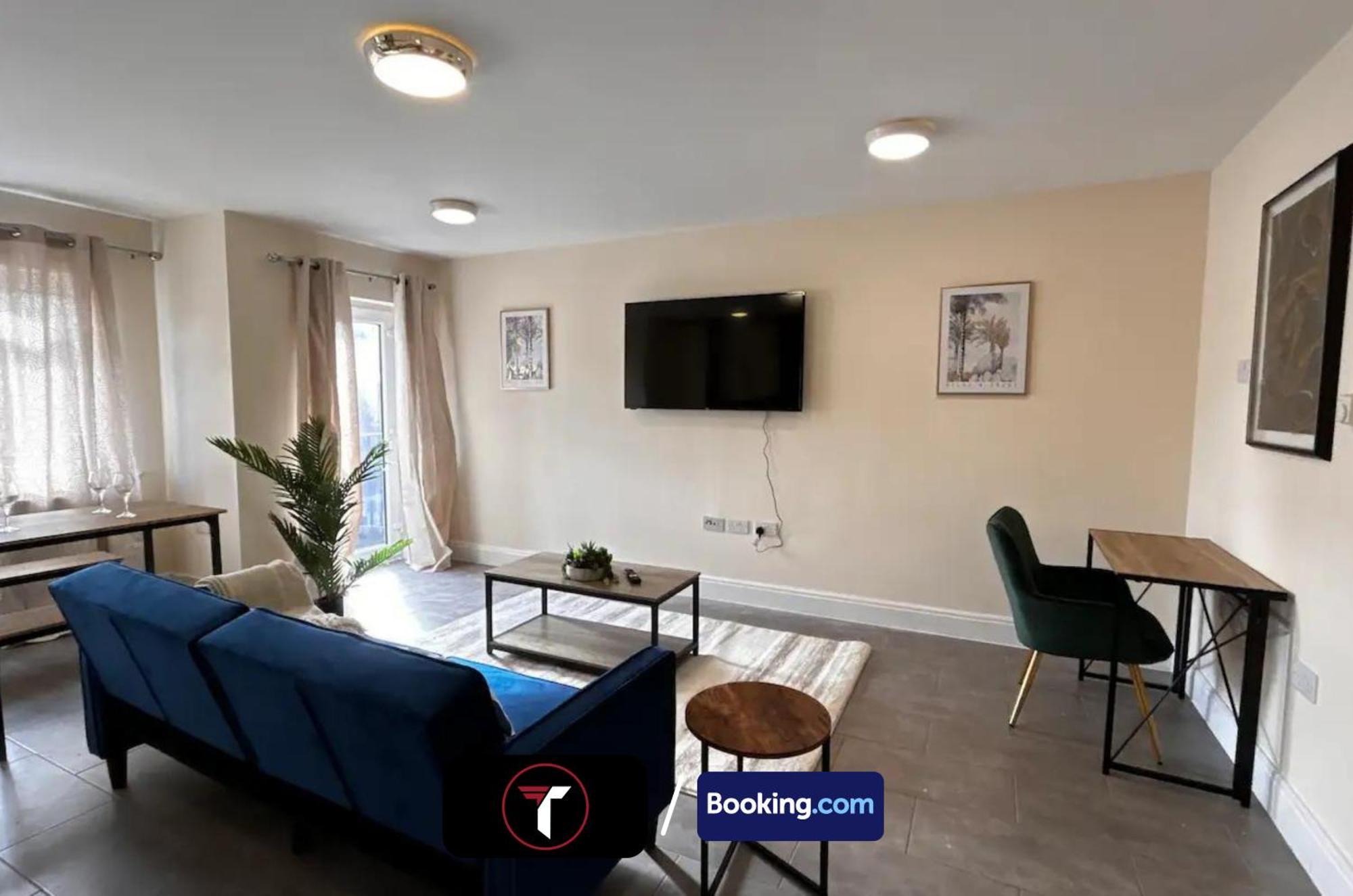 Stylish 2 Bedroom Flat By Tara Short Lets & Serviced Watford With Free Parking & Nearby Warner Watford (Hertfordshire)
